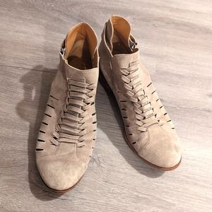 Sam Edelman booties suede western